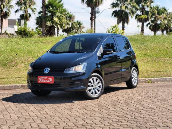 VOLKSWAGEN FOX 1.0 MPI TRENDLINE 12V FLEX 4P MANUAL